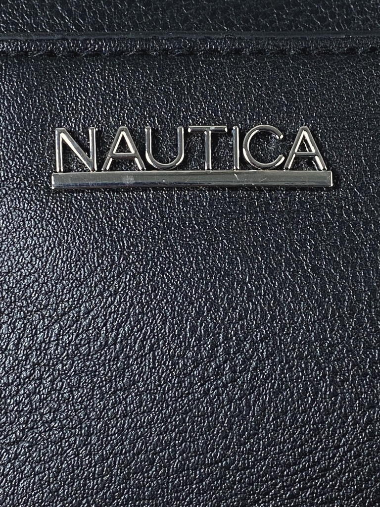 BOLSA NEGRA CON CIERRE Y AZA