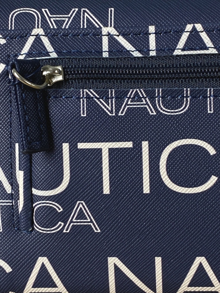 CARTERA AZUL CON CIERRE Y BOTÓN