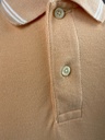 PLAYERA POLO, MANGA CORTA, DETALLE LINEA BLANCA EN CUELLO Y MANGA, BOTONES EN CUELLO