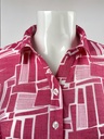 BLUSA CORTA, MANGA LARGA, TEXTURA EN CUADROS, BOTONES EN CUELLO TIPO CAMISA