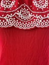 BLUSA CON OLAN Y TEXTURA EN BLANCO