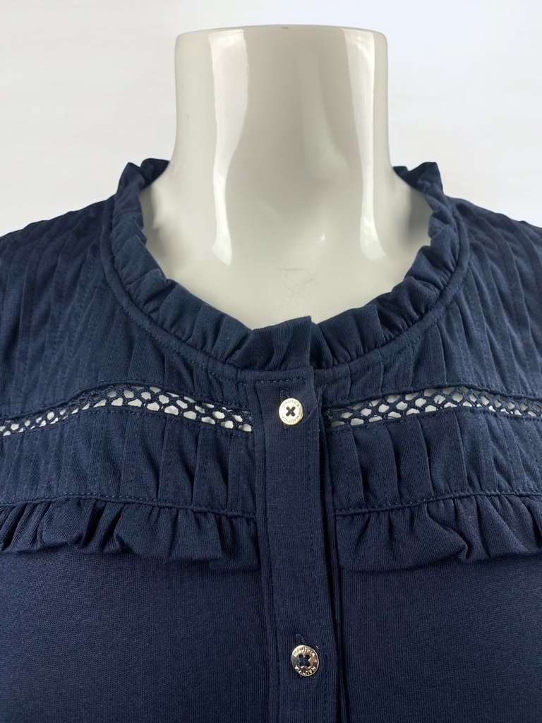 BLUSA CORTA, MANGA CORTA, CON BOTONES