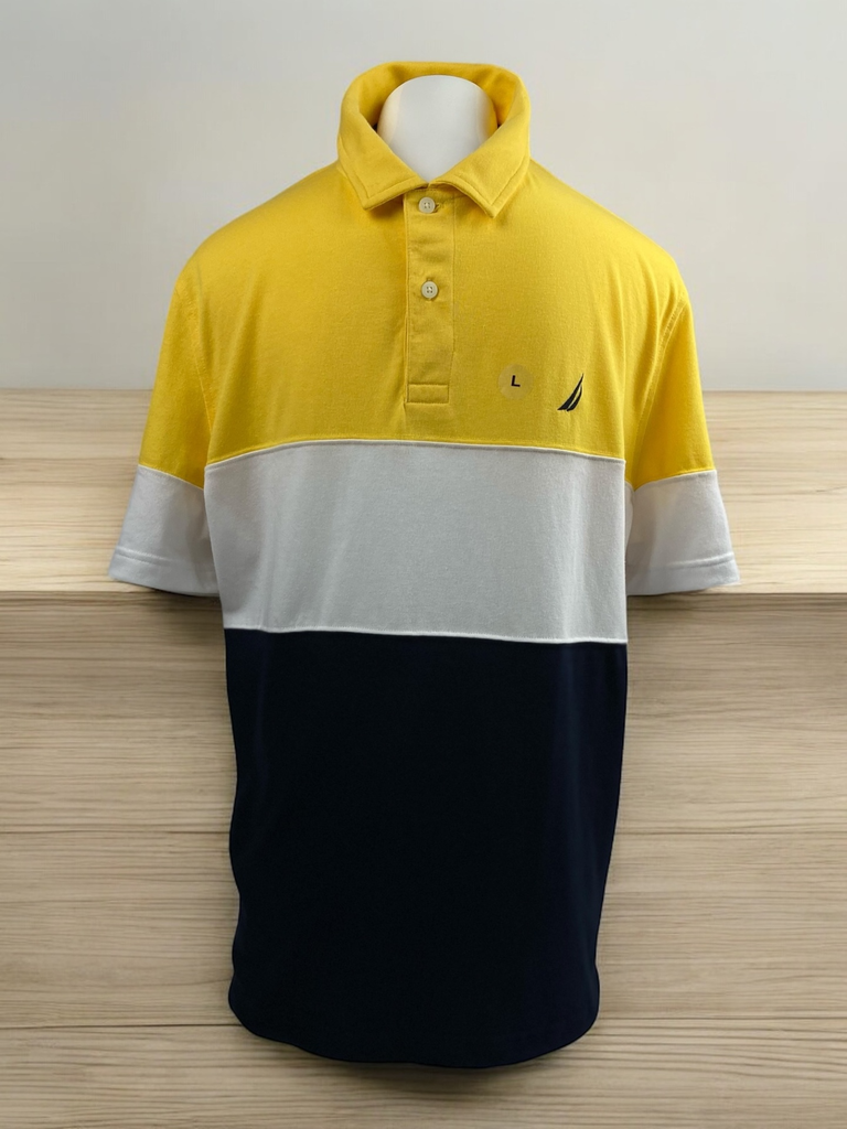 PLAYERA POLO, FRANJAS AMARILLA, BLANCO Y AZUL