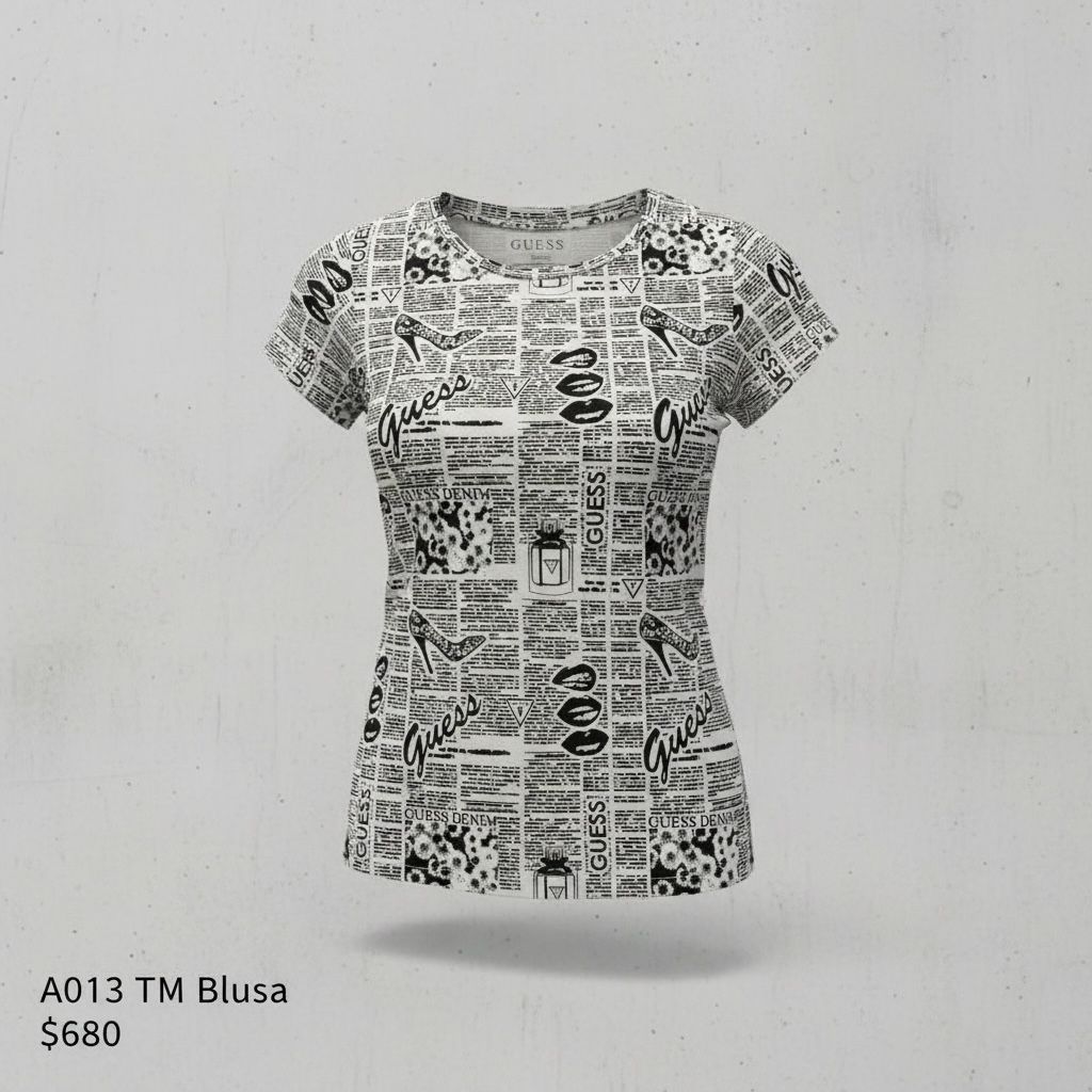 BLUSA ESTAMPADA PERIÓDICO