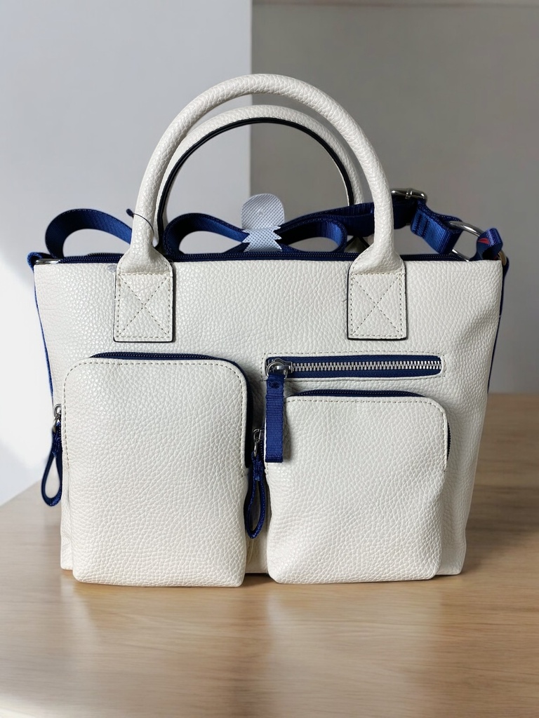 BOLSA BEIGE CON CIERRE, ASAS Y CORREA