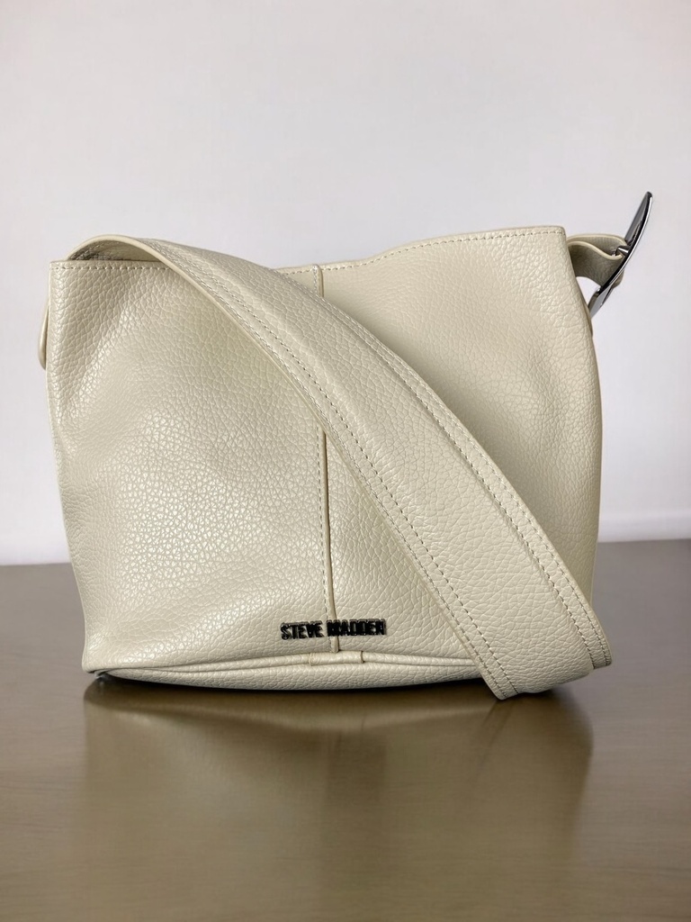BOLSA BEIGE CON CORREA Y ASA 
