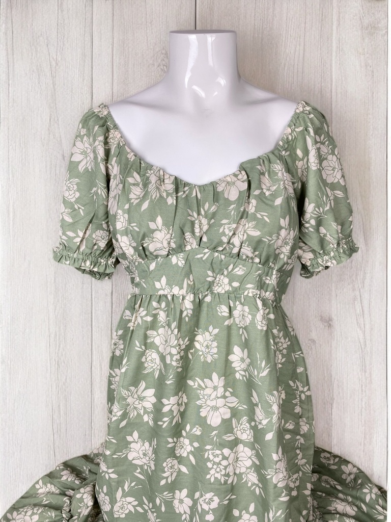 VESTIDO VERDE CLARO ESTAMPADO CON FLORES
