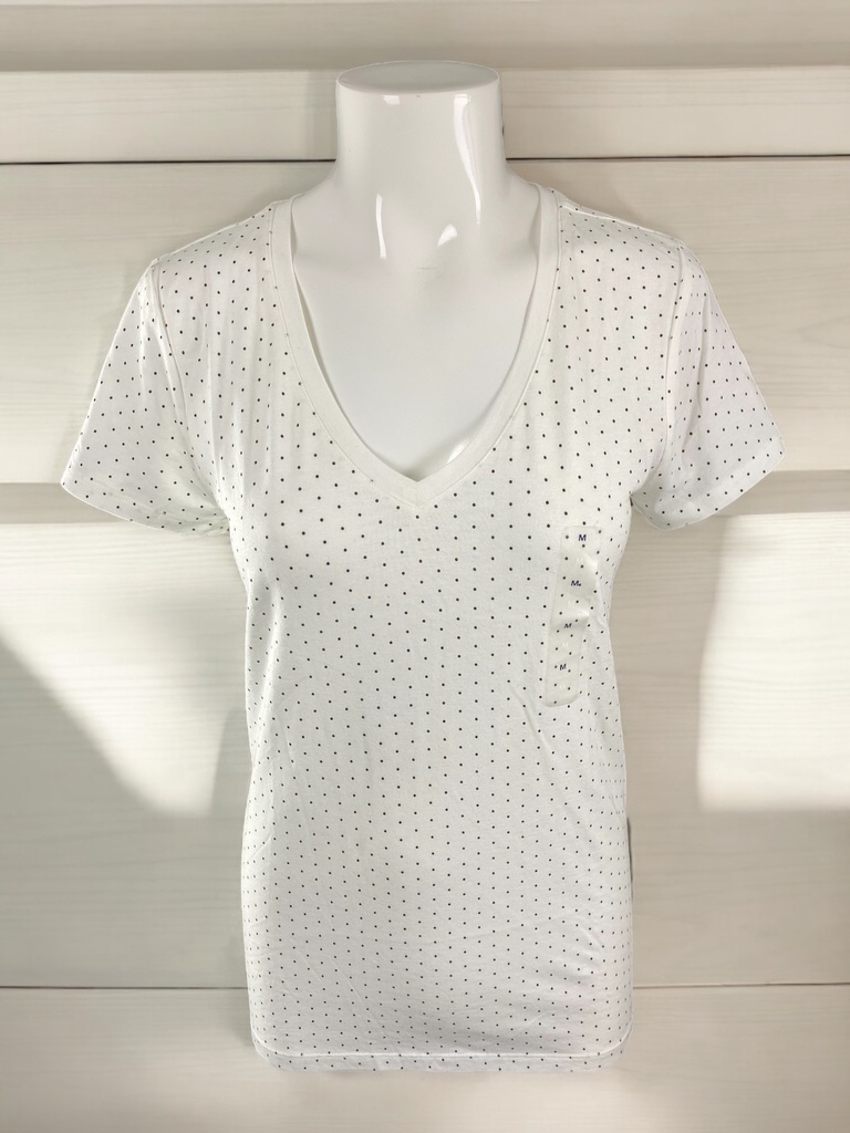 PLAYERA BLANCA CON PUNTOS, CUELLO V