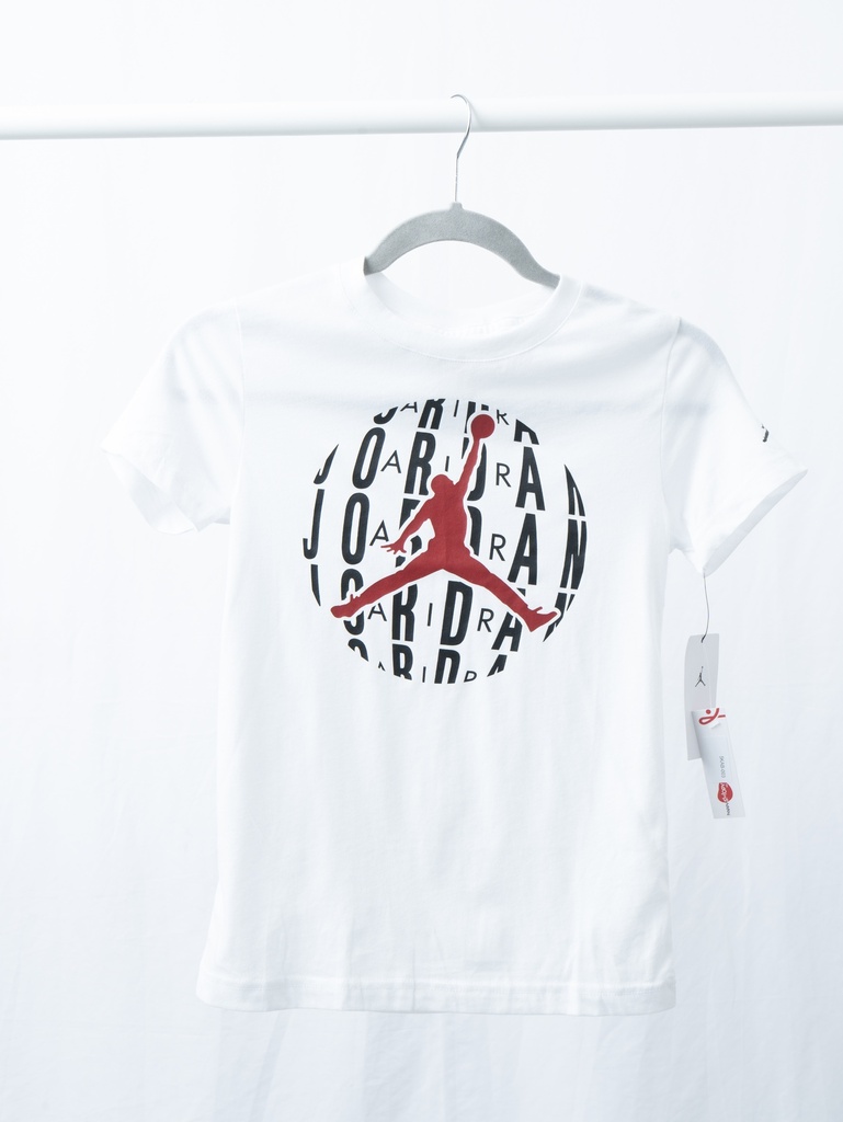 PLAYERA NIÑO CON LOGO JORDAN