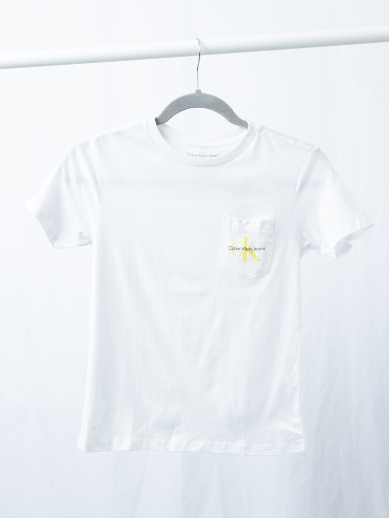 PLAYERA NIÑO BOLSA CON LOGO 