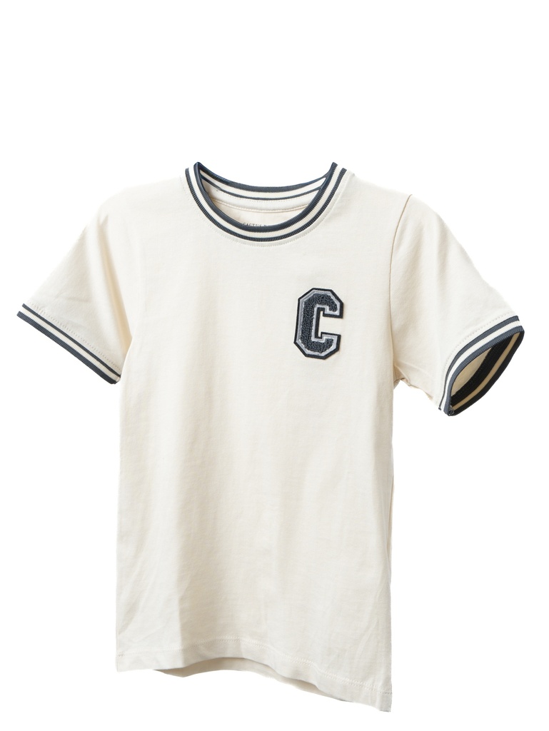 PLAYERA NIÑO, BEIGE CON LETRA C 