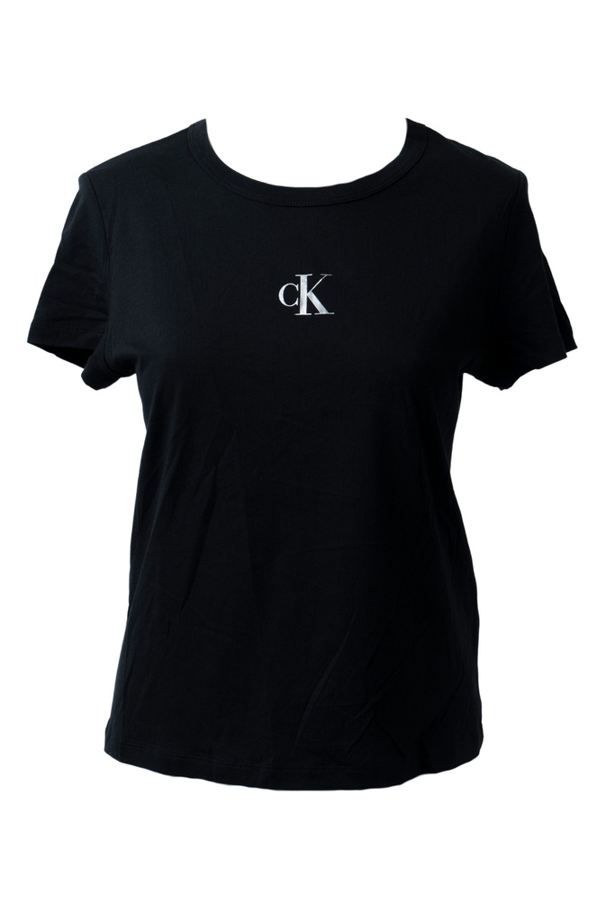 PLAYERA NEGRA CON LOGO PLATEADO
