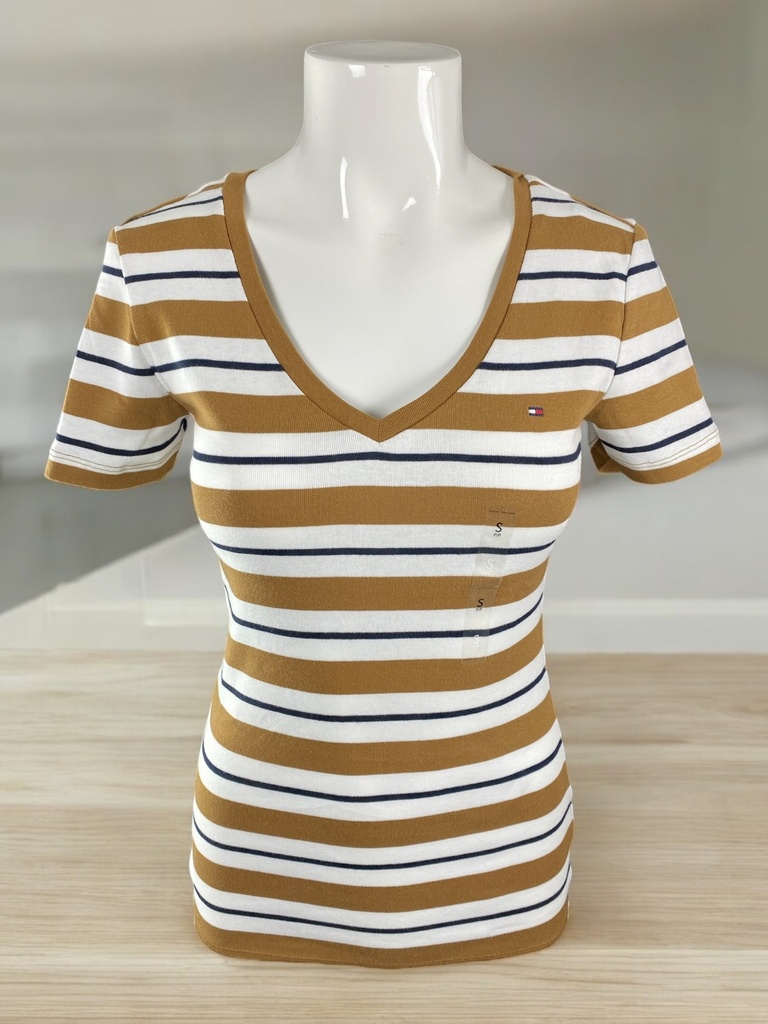 BLUSA CAFÉ CON RAYAS NEGRAS CON BLANCO