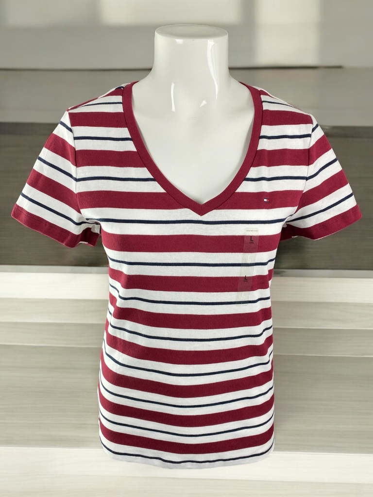 BLUSA ROJA CON RAYAS NEGRAS CON BLANCO