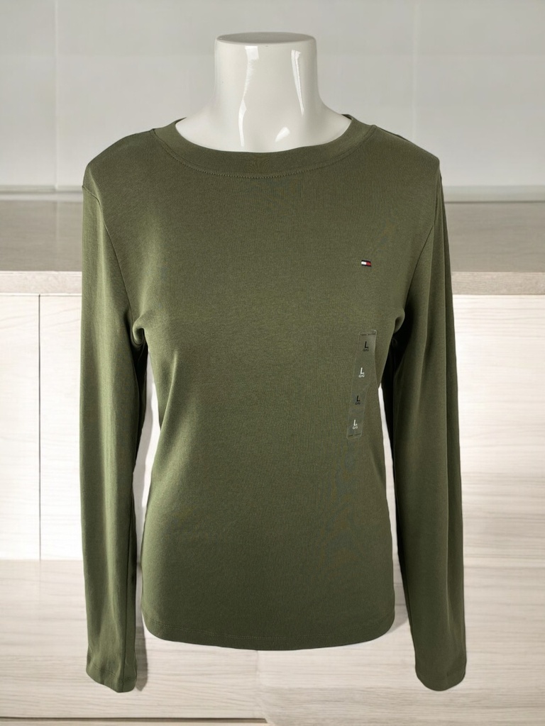 PLAYERA VERDE MANGA LARGA LISA