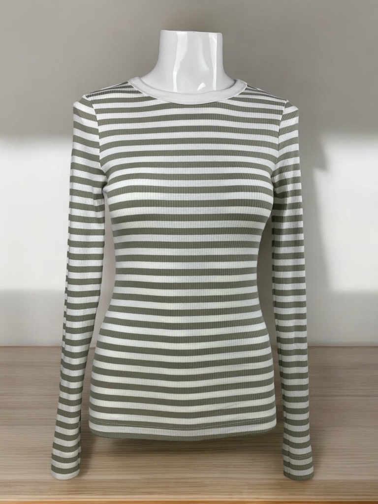BLUSA RAYADA, MANGA LARGA, EN COLOR VERDE Y BLANCO